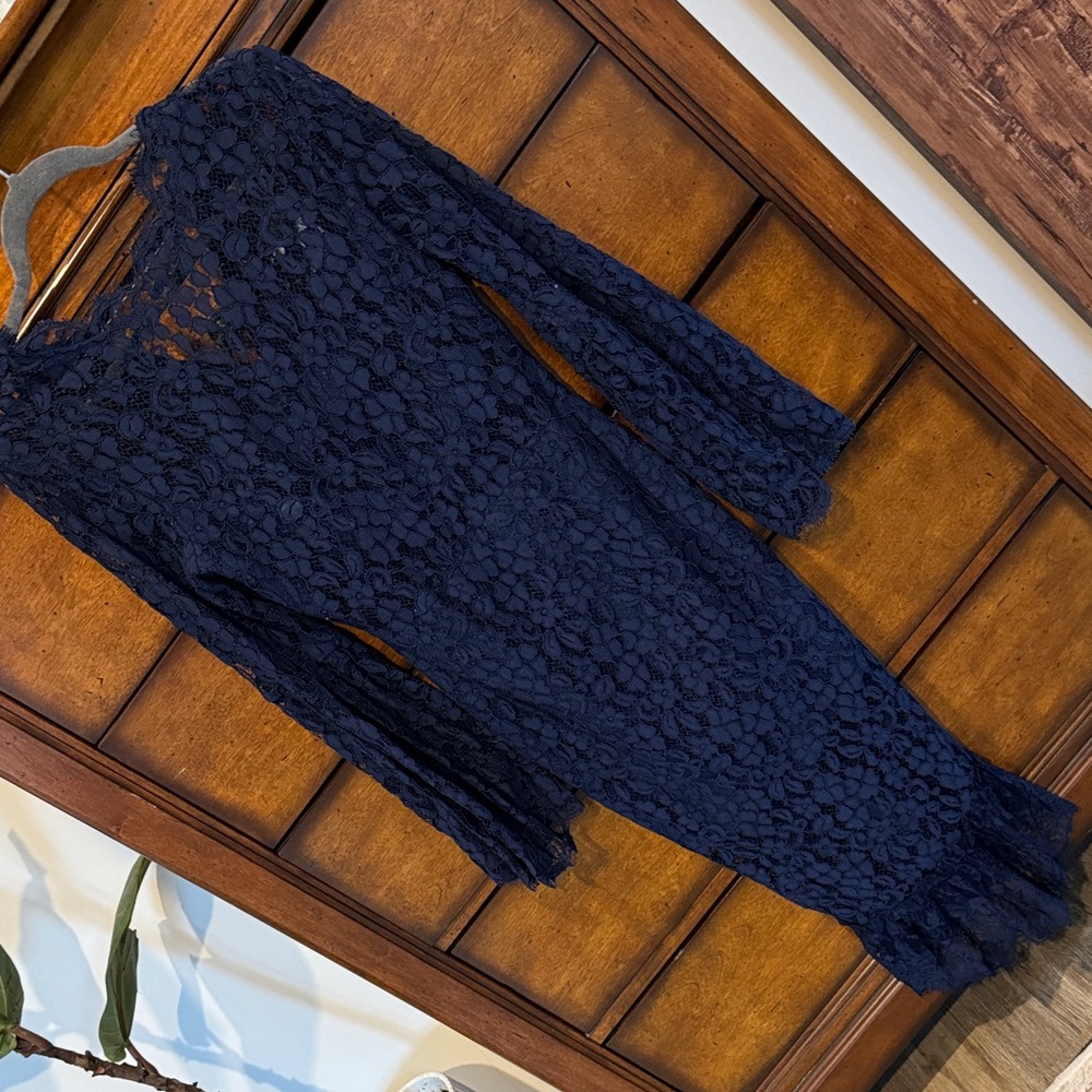 Endless Rose blue lace, long sleeve, midi dress